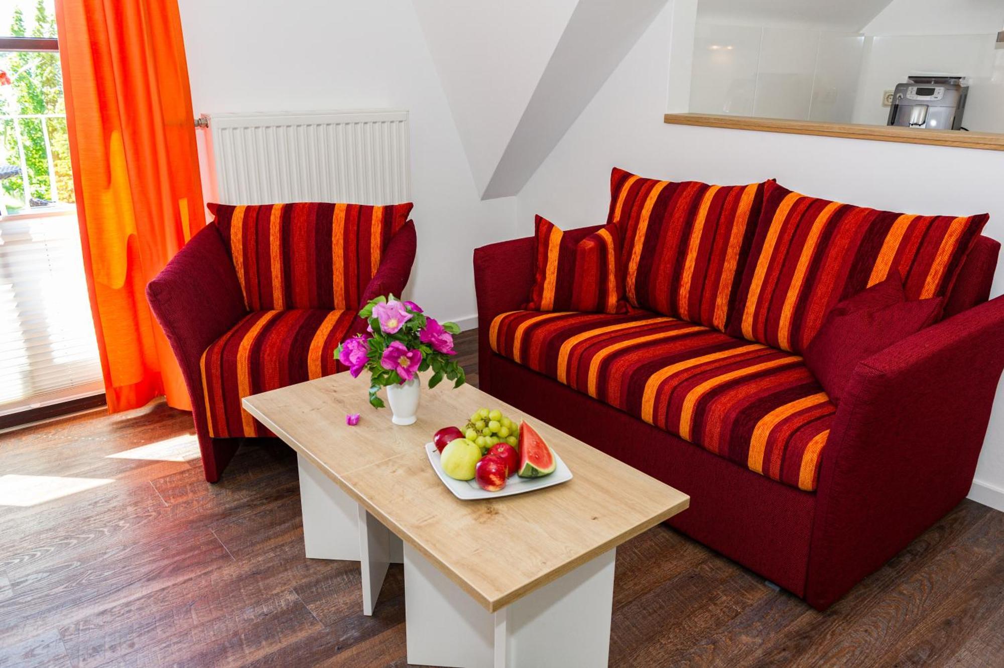 Selliner Ferienappartements Mit Balkon Und Seeblick Exterior foto